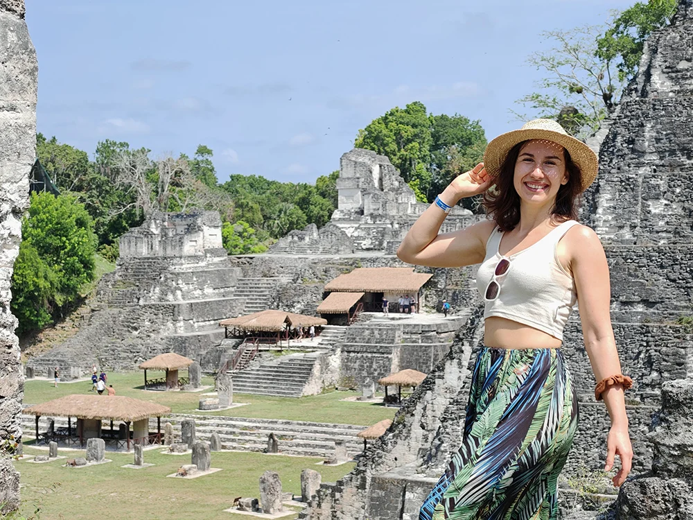 Tipy na mayské mesto Tikal a Flores v Guatemale